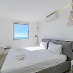 Daire White Haven - Ocean View, Airco, Heated Pool
