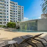 公寓 White Haven - Ocean View, Airco, Heated Pool *