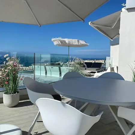 Luxury With Stunning Terrace And With Heated Pool Apartment Costa Adeje (Tenerife)