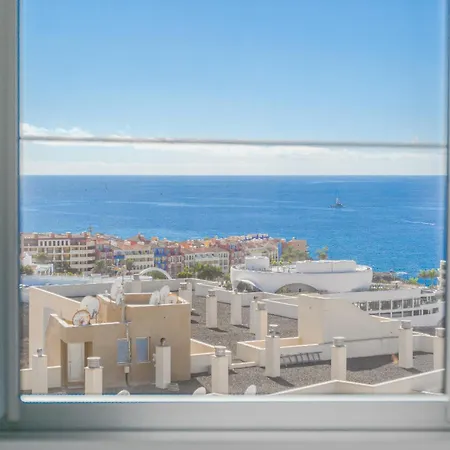 Apartment White Haven - Ocean View, Airco, Heated Pool Costa Adeje (Tenerife)