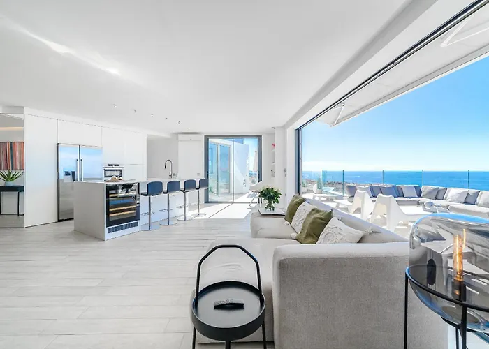 Daire White Haven - Ocean View, Airco, Heated Pool *