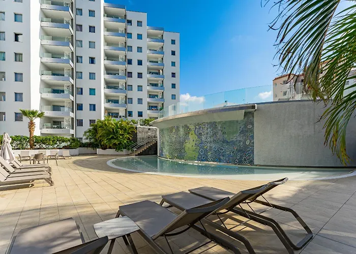 Daire White Haven - Ocean View, Airco, Heated Pool *