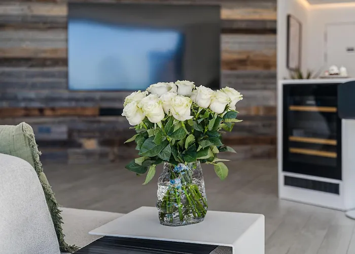 Apartmán White Haven - Ocean View, Airco, Heated Pool *