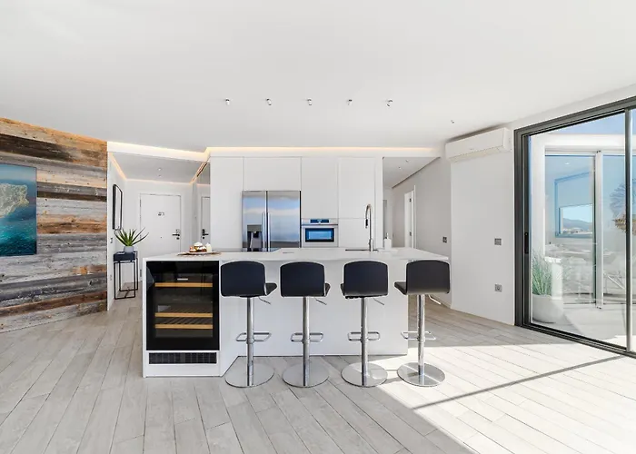 White Haven - Ocean View, Airco, Heated Pool Apartmán