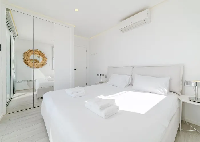 Apartmán White Haven - Ocean View, Airco, Heated Pool *